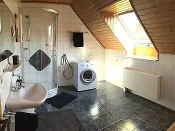 Messezimmer4u 2* Dusseldorf